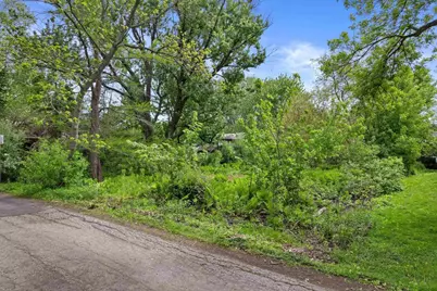 2025 Irwin Place, Madison, WI 53713 - Photo 4