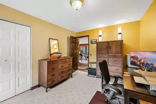 2138 Allen Blvd, Middleton, WI 53562 - Photo 20