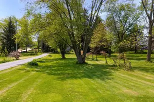 2901 W Forest Ave, Franklin, WI 53132 - Photo 24