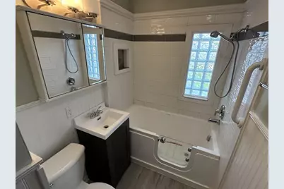 2734 Coolidge Street, Madison, WI 53704 - Photo 8