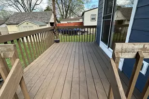 2734 Coolidge St, Madison, WI 53704 - Photo 12