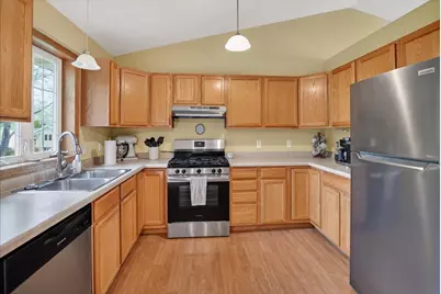 6453 Tonkinese Trail, Madison, WI 53719 - Photo 8