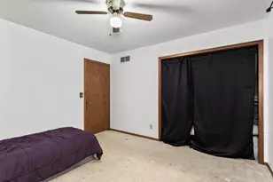 704 Meadow Ct, DeForest, WI 53532 - Photo 18