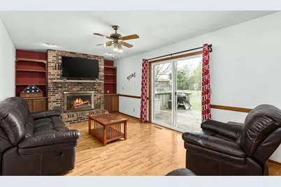 704 Meadow Court, DeForest, WI 53532 - Photo 12