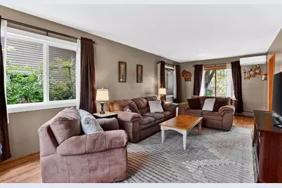 713 Park Avenue, DeForest, WI 53532 - Photo 8