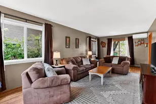 713 Park Ave, DeForest, WI 53532 - Photo 8