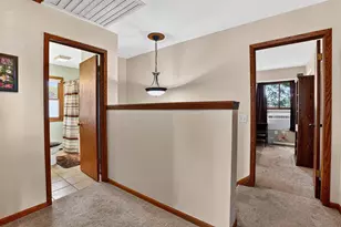 713 Park Ave, DeForest, WI 53532 - Photo 36