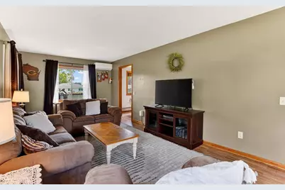 713 Park Avenue, DeForest, WI 53532 - Photo 22