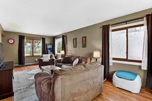 713 Park Ave, DeForest, WI 53532 - Photo 10