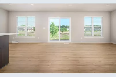 40 Spittlebug Circle, Madison, WI 53718 - Photo 2