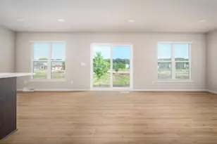 40 Spittlebug Cir, Madison, WI 53718 - Photo 2