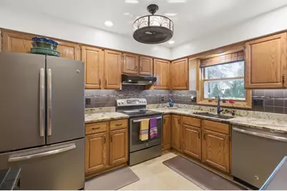 7925 W Oakbrook Circle, Madison, WI 53717 - Photo 6
