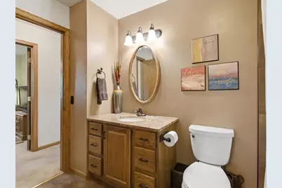 7925 W Oakbrook Circle, Madison, WI 53717 - Photo 20