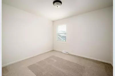 2526 Wexford Way, Fitchburg, WI 53711 - Photo 12