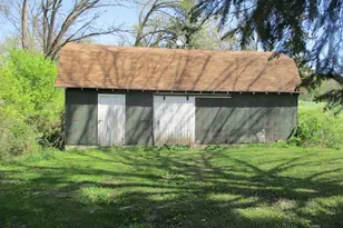 E5012 Hillcrest Dr, Loganville, WI 53943 - Photo 4