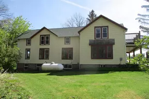 E5012 Hillcrest Dr, Loganville, WI 53943 - Photo 6
