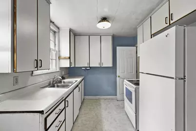 3209 Topping Road, Madison, WI 53705 - Photo 8