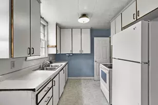 3209 Topping Rd, Madison, WI 53705 - Photo 8