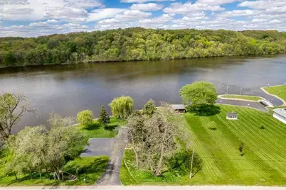 3004 Riverside Drive, Beloit, WI 53511 - Photo 2