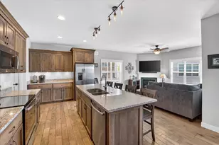 6754 Conservancy Plz, DeForest, WI 53532 - Photo 6