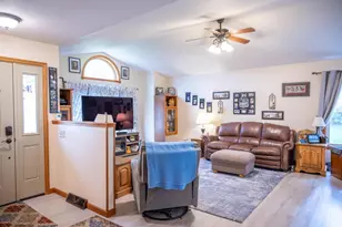 E6649 Fawn Valley Dr, Reedsburg, WI 53959 - Photo 8