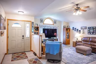 E6649 Fawn Valley Dr, Reedsburg, WI 53959 - Photo 6
