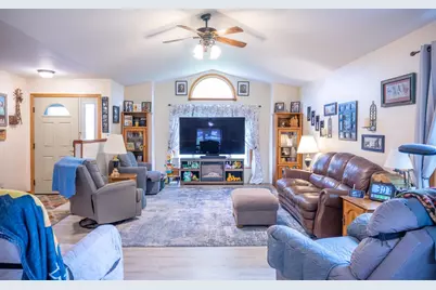 E6649 Fawn Valley Drive, Reedsburg, WI 53959 - Photo 8