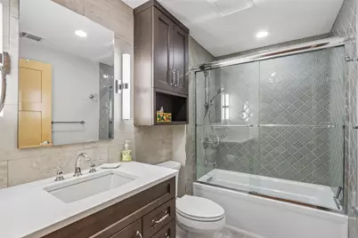 808 Williamson Street #207, Madison, WI 53703 - Photo 18