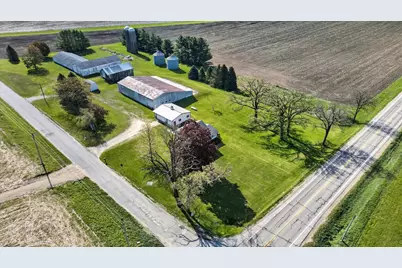 14529 Spring Valley Road, Orfordville, WI 53576 - Photo 6