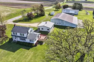 14529 Spring Valley Rd, Orfordville, WI 53576 - Photo 2
