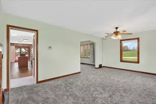 14529 Spring Valley Rd, Orfordville, WI 53576 - Photo 16