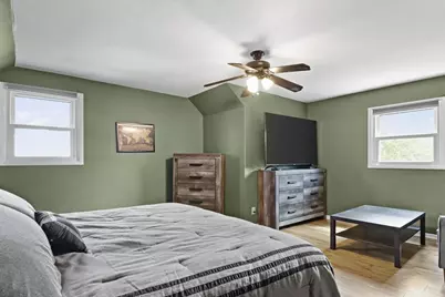 5737 Williamsburg Way, Fitchburg, WI 53719 - Photo 18