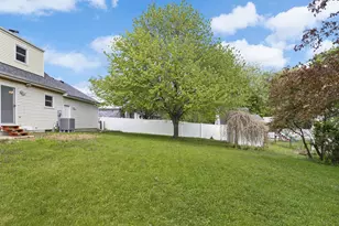 5737 Williamsburg Way, Fitchburg, WI 53719 - Photo 34