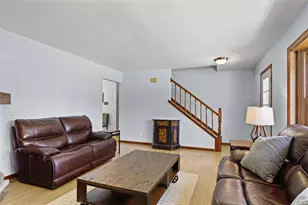 5737 Williamsburg Way, Fitchburg, WI 53719 - Photo 4