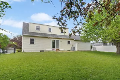 5737 Williamsburg Way, Fitchburg, WI 53719 - Photo 32