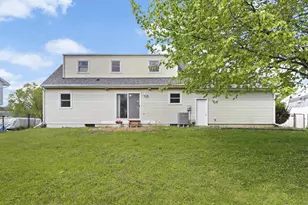 5737 Williamsburg Way, Fitchburg, WI 53719 - Photo 32