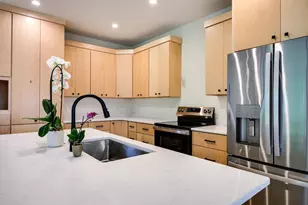 105 E Lakeview Ave, Madison, WI 53716 - Photo 20