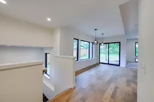 105 E Lakeview Ave, Madison, WI 53716 - Photo 6