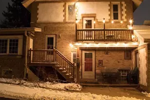 414 Dewey St, Watertown, WI 53094 - Photo 4