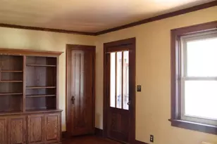414 Dewey St, Watertown, WI 53094 - Photo 6