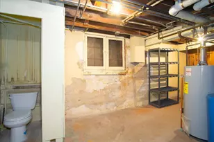 2303 Chamberlain Ave, Madison, WI 53726 - Photo 36