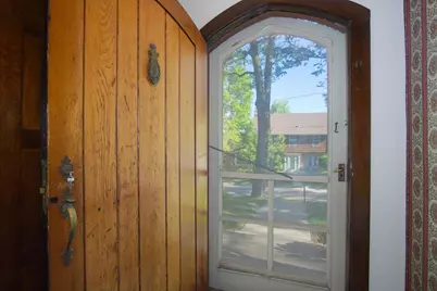 2303 Chamberlain Avenue, Madison, WI 53726 - Photo 4