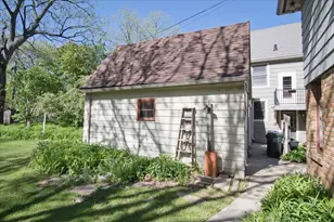2303 Chamberlain Ave, Madison, WI 53726 - Photo 48