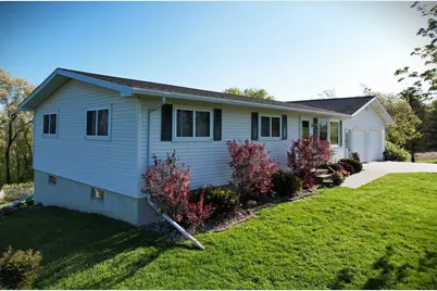 54098 Rounds Road, Utica, WI 54631 - Photo 10