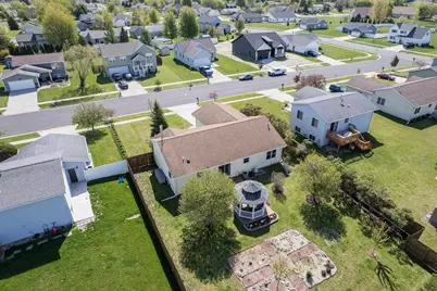 206 Cedar Avenue, Delavan, WI 53115 - Photo 34