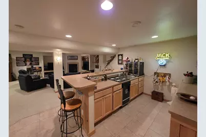 125 Meadow Ridge Lane, Madison, WI 53704 - Photo 28