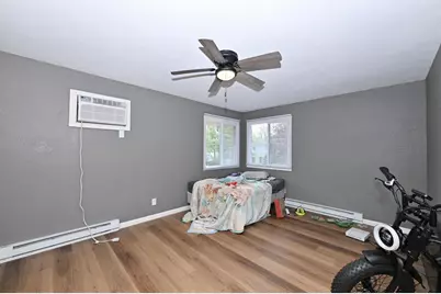 201 Maple Avenue, Waukesha, WI 53186 - Photo 6