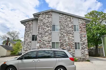 201 Maple Avenue, Waukesha, WI 53186 - Photo 32