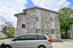 201 Maple Ave, Waukesha, WI 53186 - Photo 32