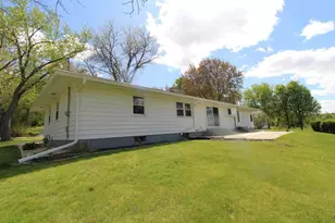 W8288 &amp W8292 Kent Rd, Poynette, WI 53955 - Photo 4